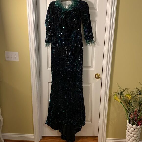 Miss ord Size Large formal sequined green/black formal - Picture 1 of 16
